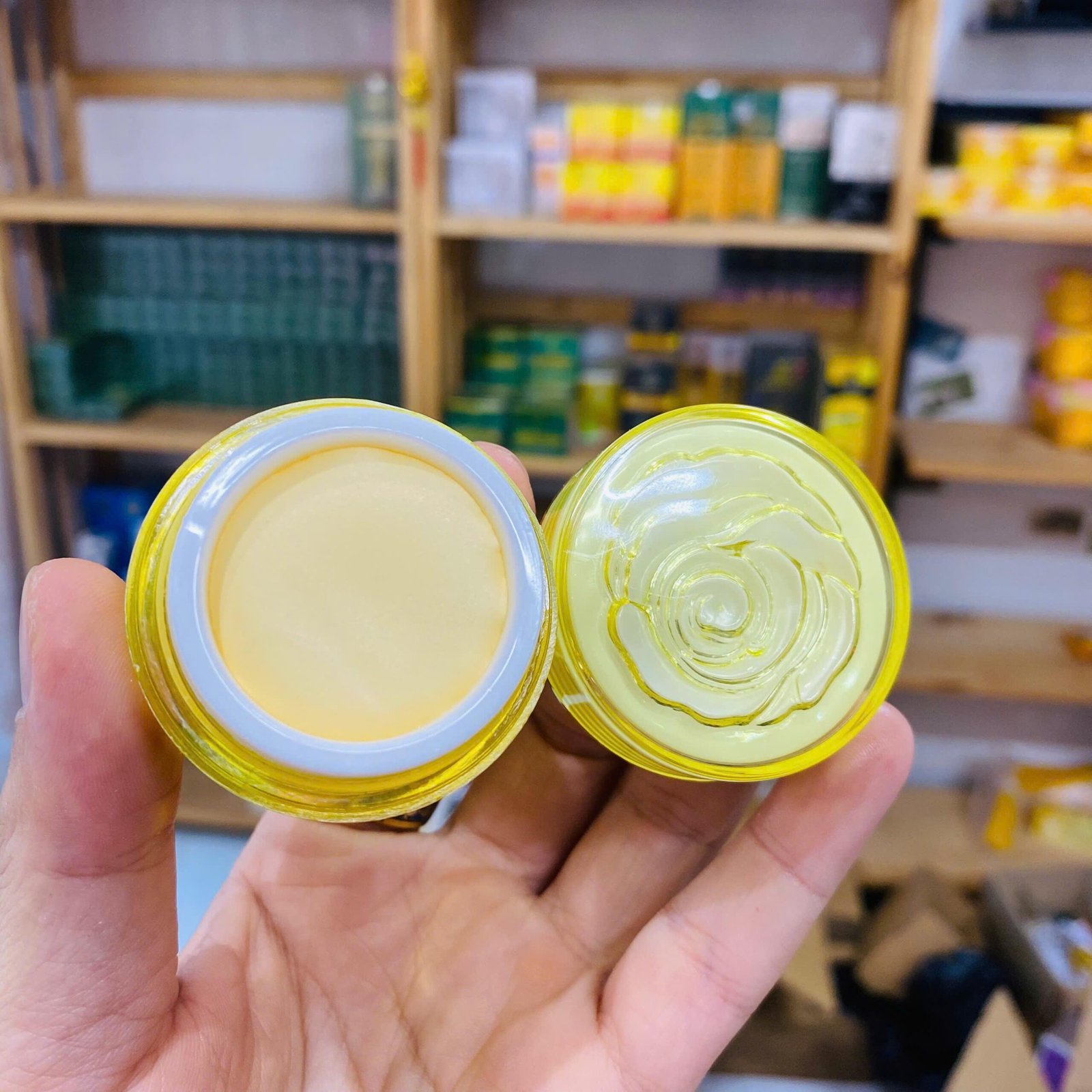 Kem One Today dưỡng trắng da mặt 9g Kem Ốc Sên chính hãng